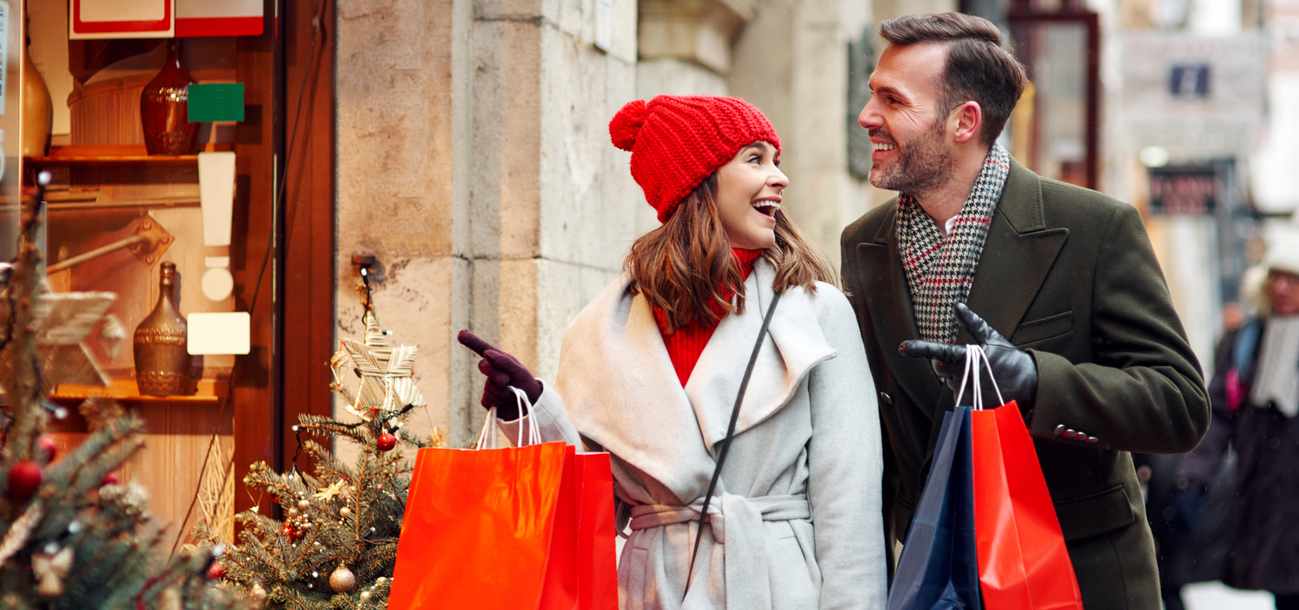 Borrow up to $2,500 with MMFCU's Holiday Loan!